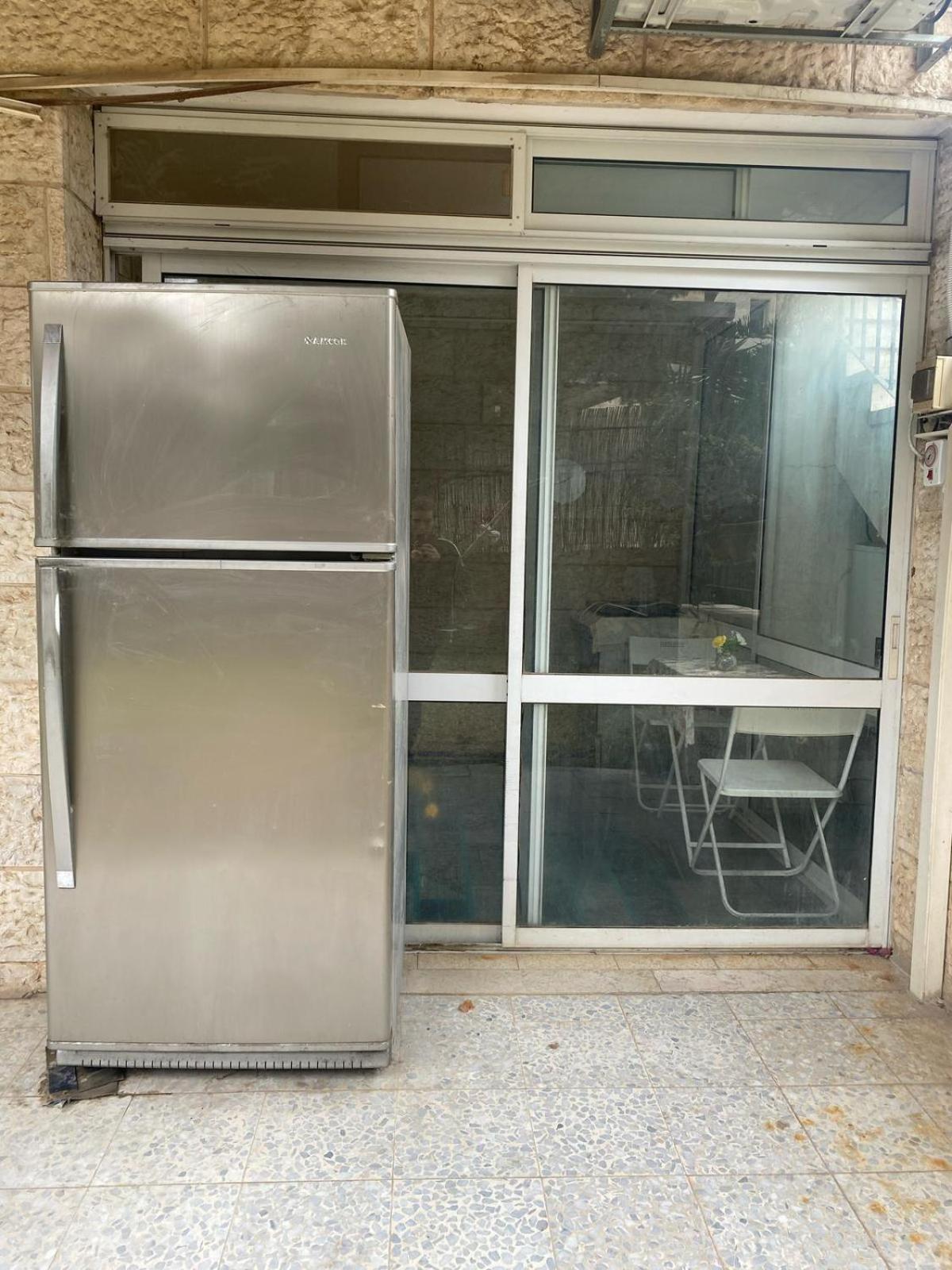 דירת גן מרווחת במיקום מעולה עם נטפליקס חינמי Apartment Ma'ale Adumim ภายนอก รูปภาพ